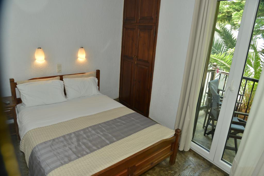 Hotel Anelli Skopelos stad Exteriör bild