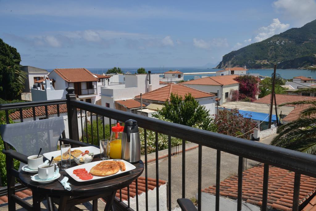 Hotel Anelli Skopelos stad Exteriör bild