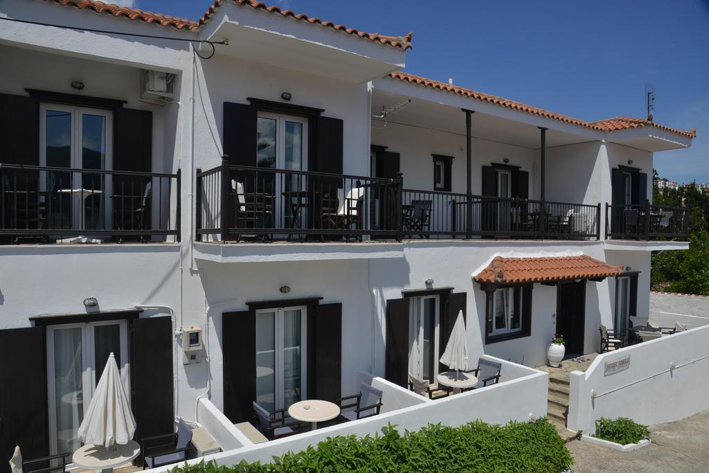 Hotel Anelli Skopelos stad Exteriör bild
